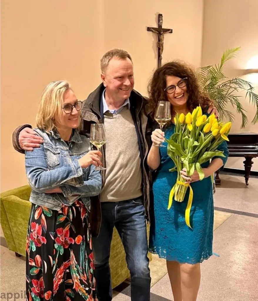 religious-anniversary-wishes-for-friends